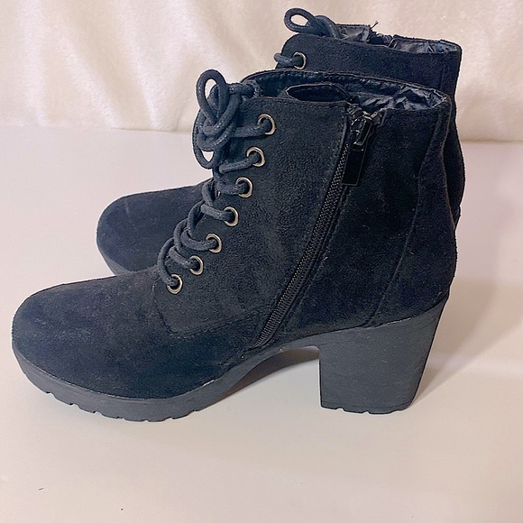 Forever Black Platform Faux Suede String Up Boots - Picture 5 of 8